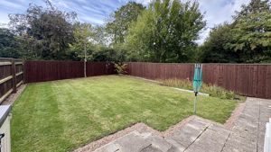 Photo 16- click for photo gallery